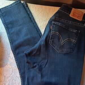 Women's Levi's 524 Skinny jeans